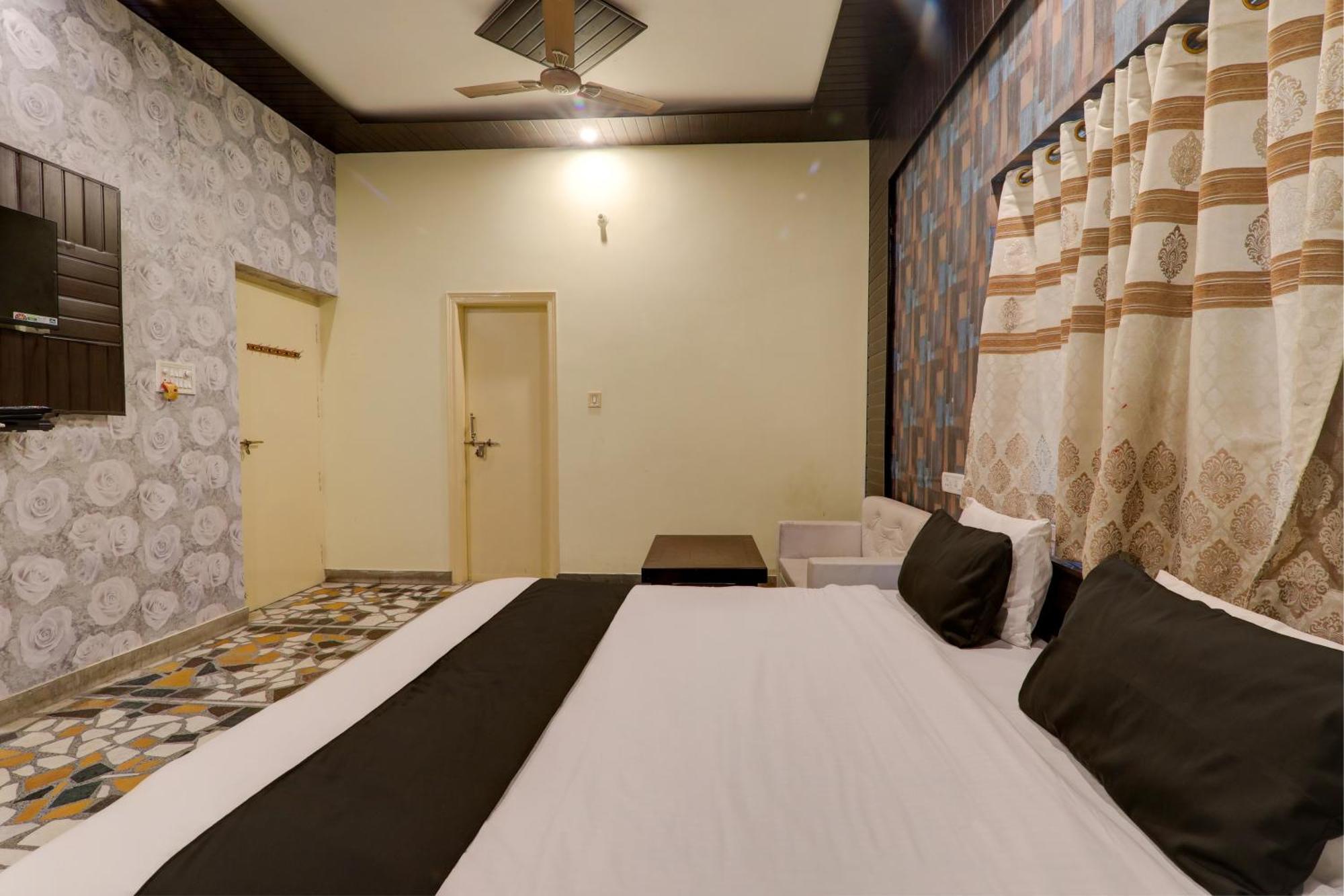 Hotel O Flagship Adbhut Moment Hotel バラナシ エクステリア 写真