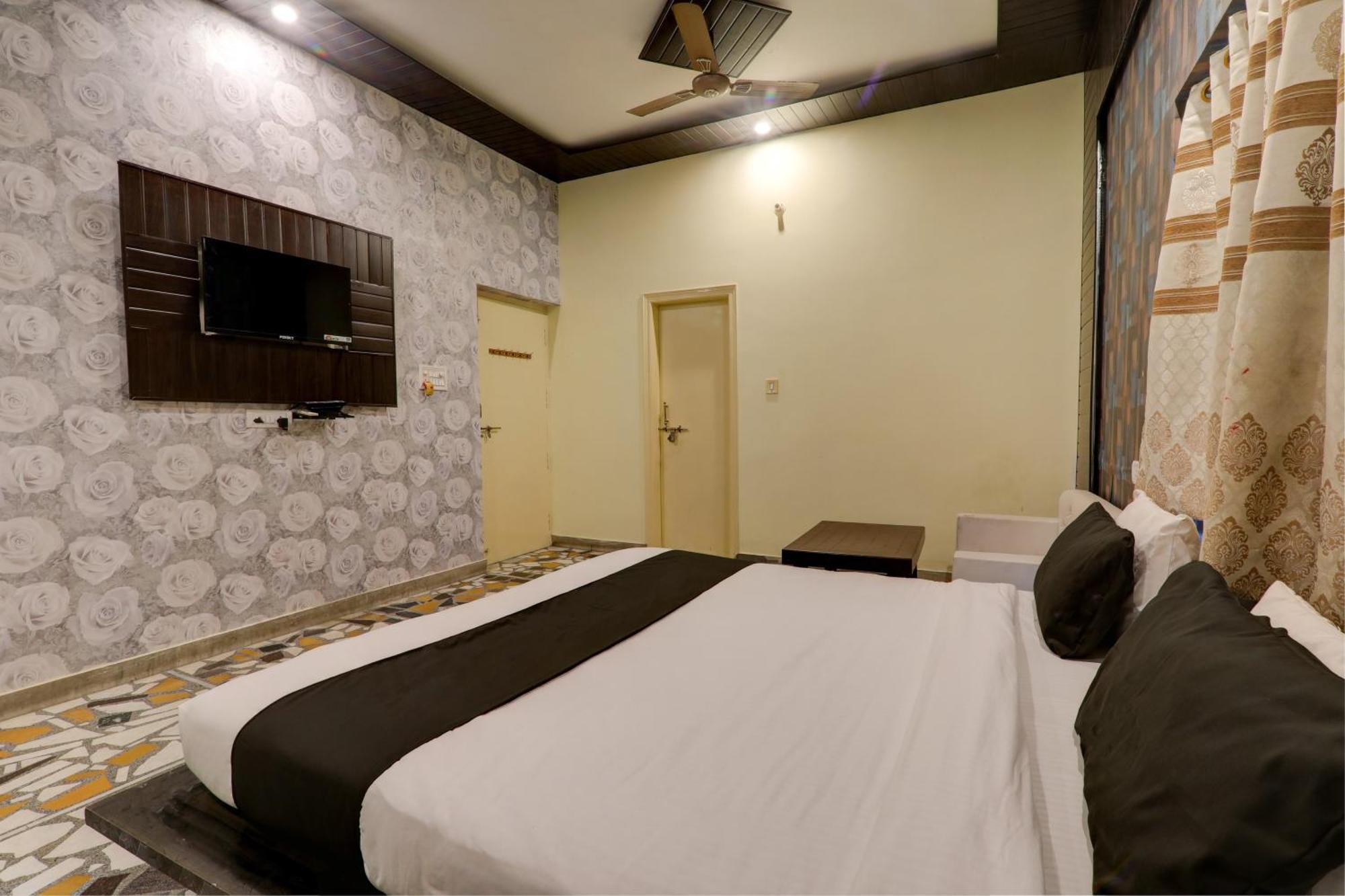 Hotel O Flagship Adbhut Moment Hotel バラナシ エクステリア 写真
